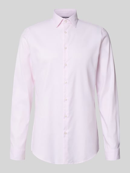 Produktfoto, Slim Fit Business-Hemd Extralang mit Kentkragen von Jake*s in hellem Rosa, Material-Mix mit Stretch-Anteil, glatte Textur