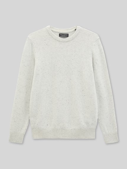 Produktfoto, Pullover mit Logo-Detail von MARC O'POLO in melierter Strickoptik, strukturierte Oberfläche, Regular Fit, Rundhals, Effektgarn