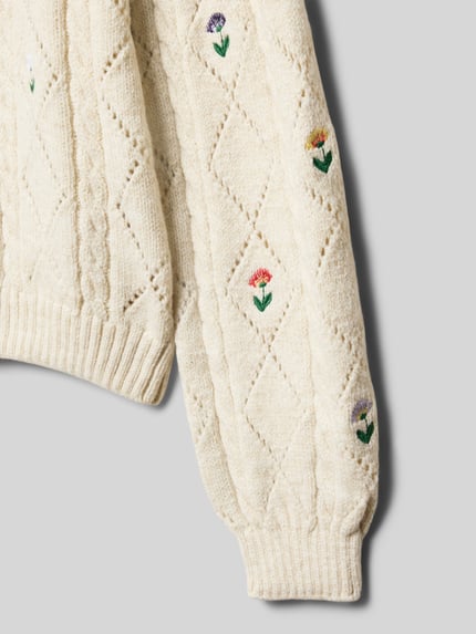 ONLY Regular Fit Pullover mit Lochstrick Modell 'FLOWER' Ecru 2