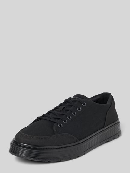 Productfoto, zwarte heren sneakers met logodetail, afgeronde pasvorm, model 'Brookline' van Dr. Martens, vetersluiting, hakhoogte maat 44: 4 cm, schachthoogte: 6 cm, schachtbreedte: 9 cm, effen structuur, stevige zool