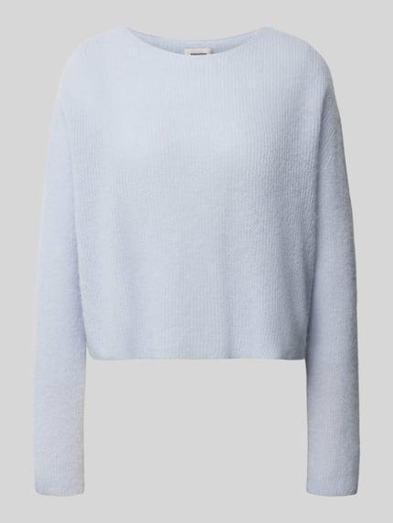 Produktfoto, Oversized Wollpullover aus Alpaka-Mix von DRYKORN, mieszanka wełny z alpaki, krój oversized, okrągły dekolt, efekt prążkowania, długość tyłu 48 cm, długość rękawów 70 cm, kolor jasnoniebieski