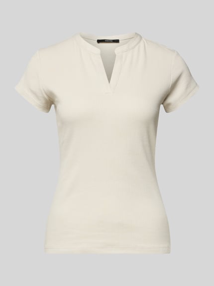 Produktfoto, T-shirt in riblook model 'Kleoh' van Someday, dames t-shirt van mix van katoen en elastaan, slim fit, V-hals, ruglengte maat 36 54 cm, lichte kleur, fijne structuur