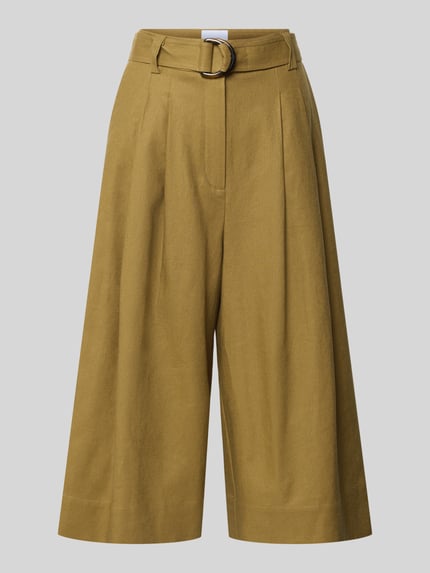 Productfoto, Bermudas uit mix van linnen en katoen met riem van Style Icon Collection, dames, relaxed fit, plooien, kaki, binnenbeenlengte 45 cm, bandwijdte 37 cm, bandplooien-shorts.