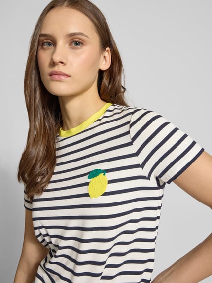 ONLY Regular fit T-shirt van viscosemix model 'HEART LIFE' Marineblauw - 3