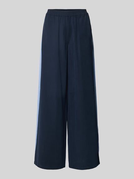 Fließende Viskose-Hose mit Kontraststreifen - curated by Tinvcb Shop The Look MANNEQUINE