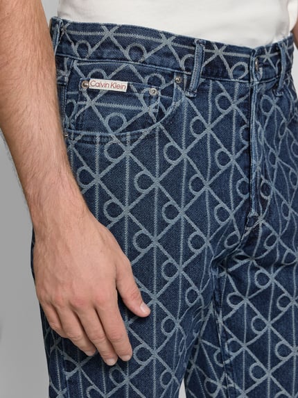 Calvin Klein Jeans Jeansy z prostą nogawką i detalem z logo Jeansowy niebieski 3