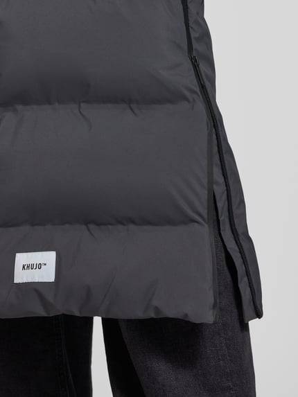 khujo Gewatteerde lange jas met labelpatch, model 'Larea' Antraciet - 3