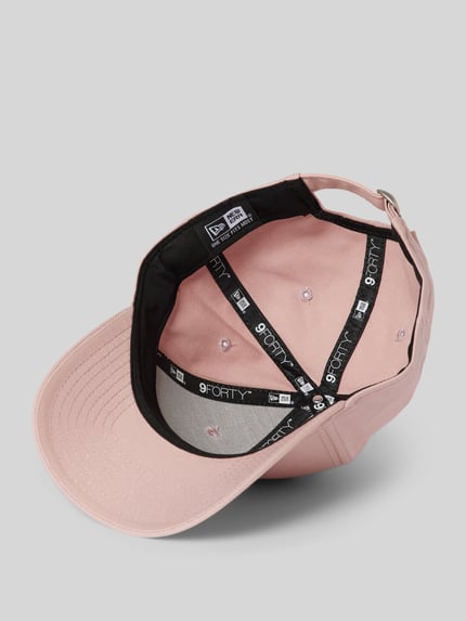 New Era Basecap mit Motiv-Stitching Modell 'LEAGUE ESSENTIAL 9FORTY®' Altrosa 2