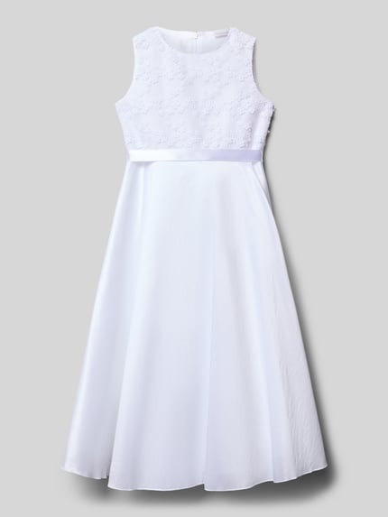 Produktfoto, Regular Fit Kleid mit floralem Stitching von Weise in Weiß, ärmellos, Rundhalsausschnitt, Unterrock, glatte Textur, Kindergröße 134