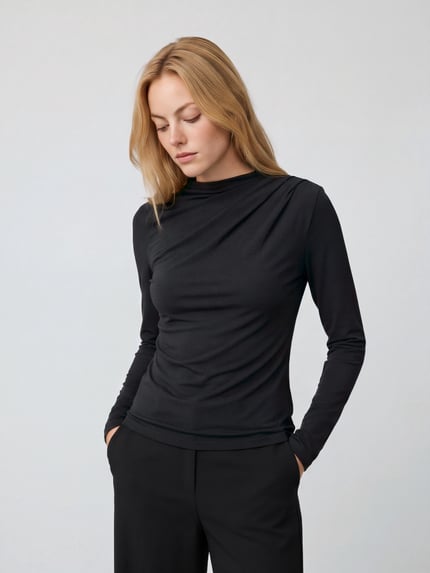 PIECES Langarmshirt mit drapierter Schulterpartie Black 4