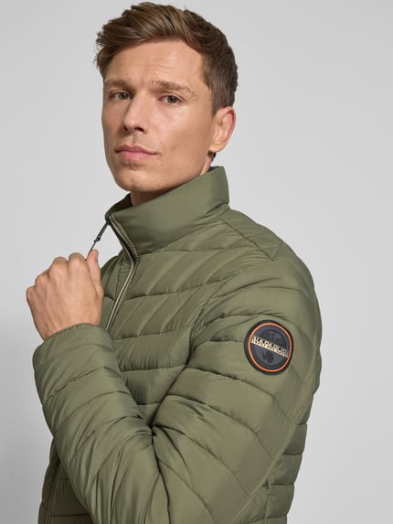 Napapijri Kurtka pikowana o kroju regular fit ze stójką z podszewką model ‘Lapaz’ Oliwkowy 3