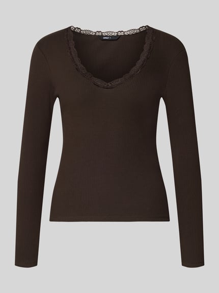 Slim Fit Langarmshirt aus Baumwoll-Mix Modell 'SARA SHARAI' Shop The Look MANNEQUINE