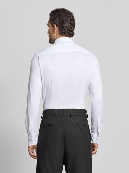 BOSS Slim Fit Businesshemd mit Haifischkragen Modell 'HANK' Weiss 5