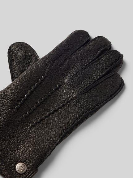 Productfoto, Handschoenen van echt leer van bugatti, zwarte kleur, gestructureerd oppervlak, deelnaad, afgewerkte randen