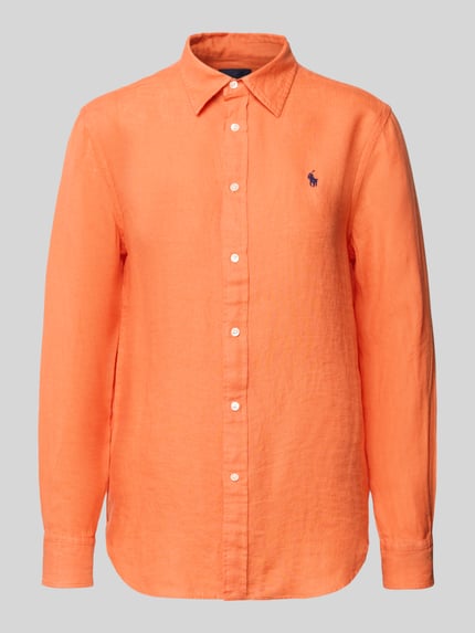 Produktfoto, pomarańczowa Hemdbluse mit Knopfleiste von Polo Ralph Lauren z czystego lnu, luźny krój, widoczny kołnierzyk i haft, tekstura gładka.