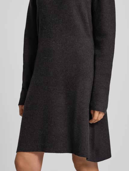 Tom Tailor Denim Tailliertes Strickkleid aus Viskose-Mix Anthrazit 3