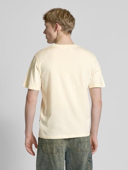 JACK & JONES T-Shirt mit Label-Print Modell 'VARENNA' Beige 5