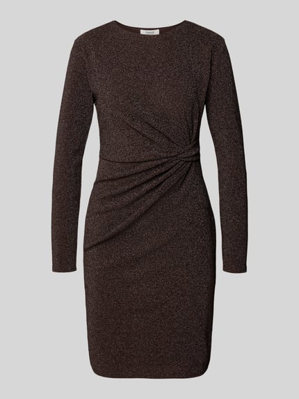 Produktfoto, Knielanges Kleid mit Knotendetail Modell 'TAMINA' von b.young, figurbetonter Schnitt, brauner Material-Mix mit Stretch-Anteil