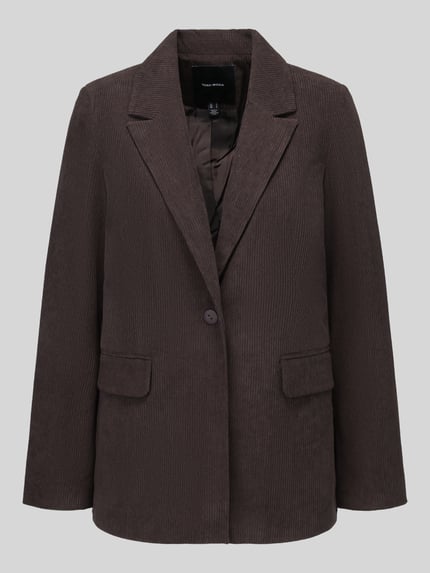 Produktfoto, brauner Loose Fit Longblazer mit steigendem Reverskragen Modell 'NORA' von VERO MODA, feine Cordstruktur auf hellem Hintergrund
