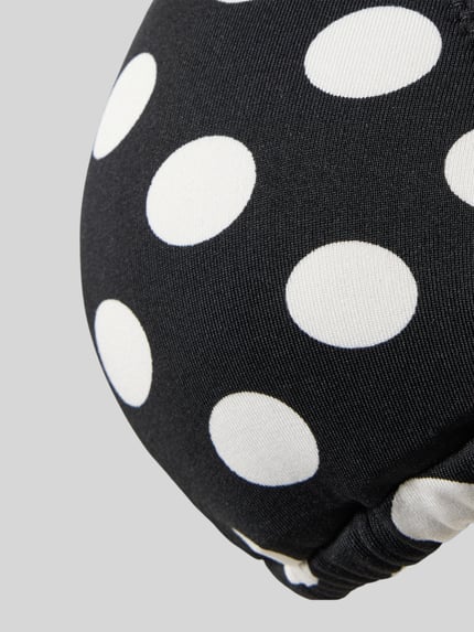 Produktfoto, Bikini-Oberteil mit Schnürung Modell 'KIRA' von Neo Noir, Schwarz mit weißen Punkten, Material-Mix mit Stretch-Anteil, Allover-Look, Körpernahe Passform, Detailaufnahme