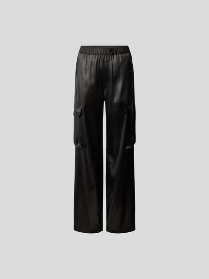 Filippa K Cargohose in Leder-Optik Dunkelbraun 2
