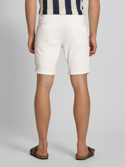 Tommy Jeans Slim Fit Chinoshorts aus Baumwoll-Mix Offwhite 5