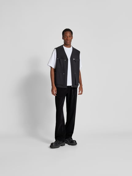 MM6 Maison Margiela Spodnie o kroju regular fit z zapięciem na guzik Czarny 1