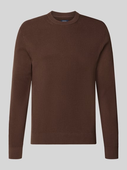 Produktfoto, Regular Fit Strickpullover aus Baumwoll-Mix von MCNEAL, braun, grobe Strickstruktur, Rundhalsausschnitt, elastische Abschlüsse