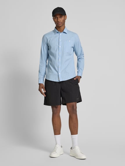 WOODBIRD Regular Fit Shorts mit Gürtel Modell 'Choi' Black 1