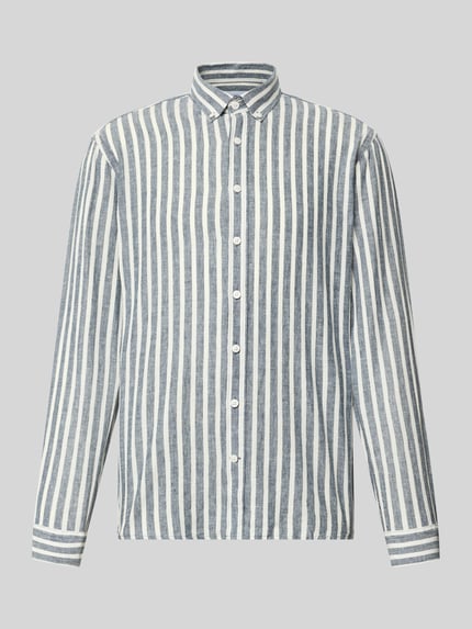 Produktfoto, Relaxed Fit Freizeithemd mit Button-Down-Kragen von Lindbergh im Leinen-Baumwoll-Mix, vertikale Streifen, Knopfleiste, Sportmanschetten, Rückenlänge 64 cm, Schulterbreite 41 cm, Ärmellänge 64 cm