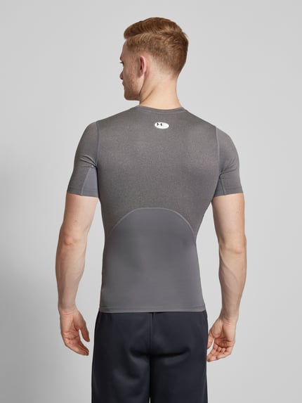 Under Armour T-shirt z o kroju slim fit z nadrukiem z logo Antracytowy 5