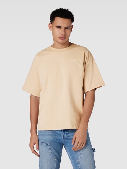 NO BYSTANDERS® T-Shirt mit lockerer Passform und Rundhalsausschnitt Sand 4