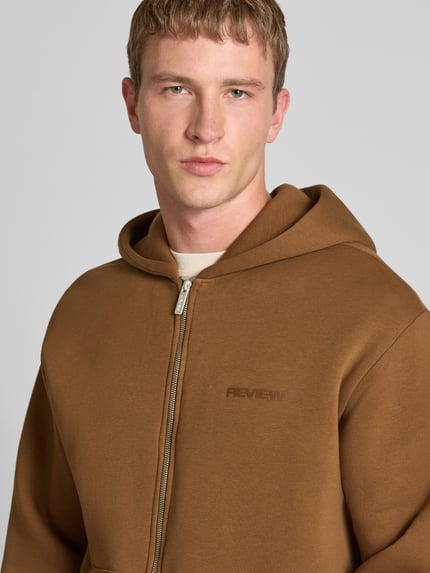 REVIEW Regular Fit Sweatjacke mit Logo-Applikation Mittelbraun 3