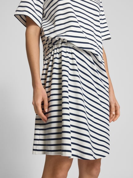 Weekend Max Mara Knielanges T-Shirt-Kleid mit seitlicher Raffung Modell 'PIREO' Weiss 3