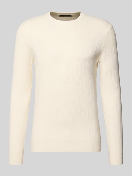 Produktfoto, cremefarbener Strickpullover aus Viskose-Mix Modell 'NESTOR' von GUESS, feine Reliefstruktur, Slim Fit, Allover-Look, Rundhalsausschnitt