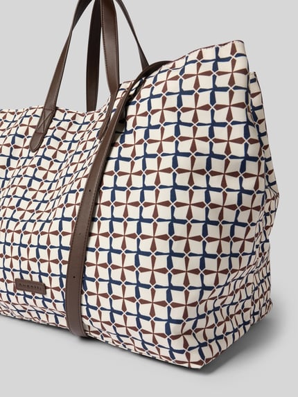 bugatti Shopper mit Label-Patch Modell 'Finn' Offwhite 3