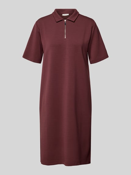Produktfoto, Polokleid mit kurzem Reißverschluss von Christian Berg Woman in Bordeaux, Material-Mix mit Modal-Anteil, Gerader-Schnitt, Midikleid, Polokragen, Rückenlänge bei Größe S 96 cm, Brustweite 48 cm, Ärmellänge 25 cm