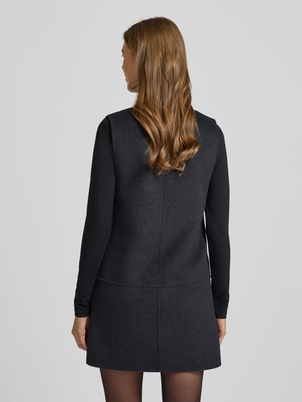 Frauenmodel trägt Minikleid aus Woll-Mix von Calvin Klein Womenswear in Dunkelgrau mit Teilungsnähte, Gerade Passform, Ganzkörperansicht Rückansicht