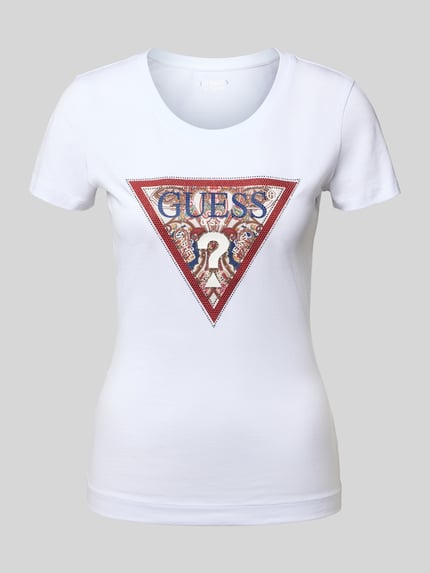 Produktfoto, T-Shirt mit Logo und Rundhalsausschnitt von Guess, Damen T-Shirt aus Baumwoll-Elasthan-Mix, Slim-Fit, weiß, Rückenlänge 58 cm.