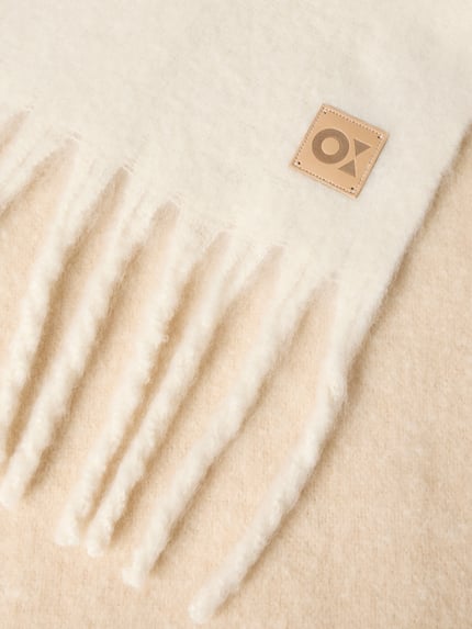OPUS Schal mit Fransen und Label-Detail Modell 'Allanis' Beige 2