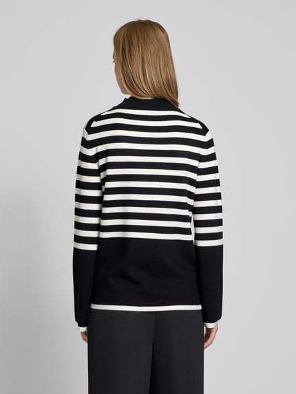 s.Oliver BLACK LABEL Comfort fit gebreide pullover van viscosemix met ronde hals Zwart - 5