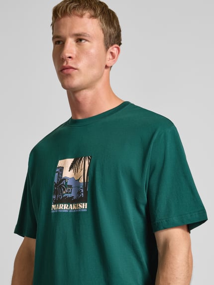 ONLY & SONS T-shirt o kroju relaxed fit z czystej bawełny model ‘BEANE’ Ciemnozielony 3