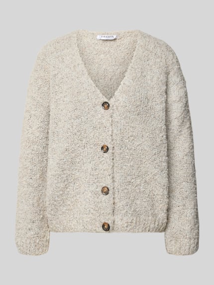 Produktfoto, Relaxed Fit Strickjacke aus Woll-Viskose-Mix Modell 'Sofia' von ZABAIONE, beige, grob strukturierte Oberfläche, V-Ausschnitt, lange Ärmel, durchgehende Knopfleiste, Damen Strickjacke