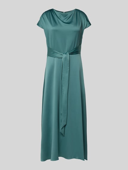 Productfoto, Relaxed Fit Midikleid mit Stoffband van Christian Berg Cocktail, satijnen damesjurk, recht uitgesneden, korte mouwen, groen