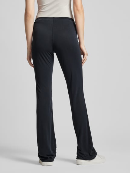 Weekday Flared Cut Stoffhose mit elastischem Bund Modell 'Bea' BLACK 5