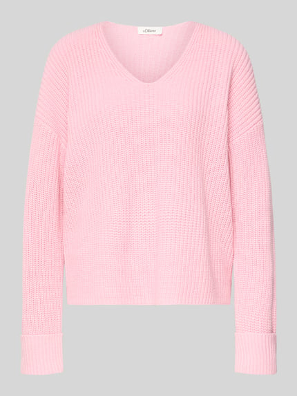 Produktfoto, Oversized Strickpullover aus Baumwoll-Mix von s.Oliver RED LABEL in Rosa, unifarben, Rippstrick, V-Ausschnitt, 3/4-Arm, Label Stitching