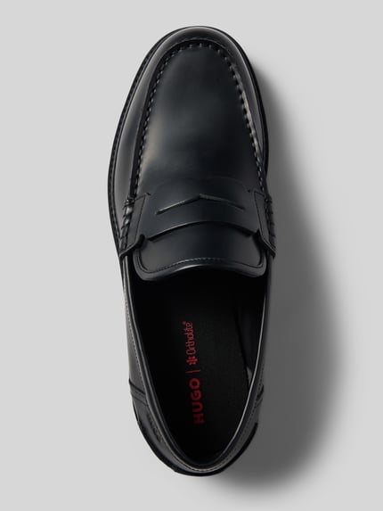 Productfoto, zwarte loafers van echt leer model 'Draven_loaf_bo_BP' van HUGO, glad oppervlak, ronde vormen, Heren Loafer