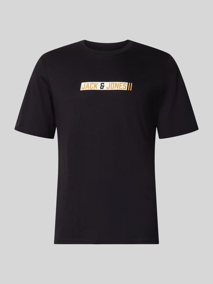 Produktfoto, Regular Fit T-Shirt mit Logo-Print Modell 'Munk' von JACK & JONES, Herren T-Shirt aus Reine Baumwolle, schwarze glatte Textur, Rückenlänge bei Größe M 74 cm, dezenter Logo-Print vorne