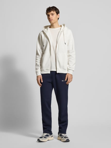 Champion Spodnie dresowe o kroju straight fit z wyhaftowanym logo model ‘Icons’ Granatowy 1