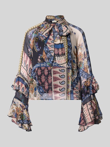 Produktfoto, Schluppenbluse aus Viskose mit Volants von Milano Italy, bunte Muster, Kimonoärmel, reine Viskose, gerader Schnitt